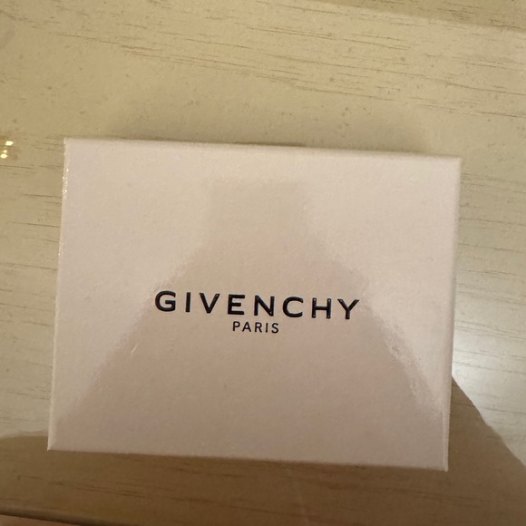 Givenchy Cardholder Wallet - Picture 3 of 6